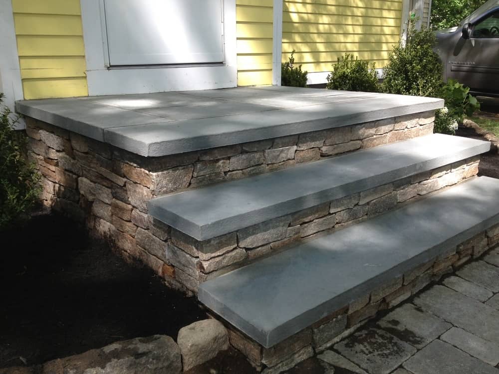 Hardscaping Retaining Wall
